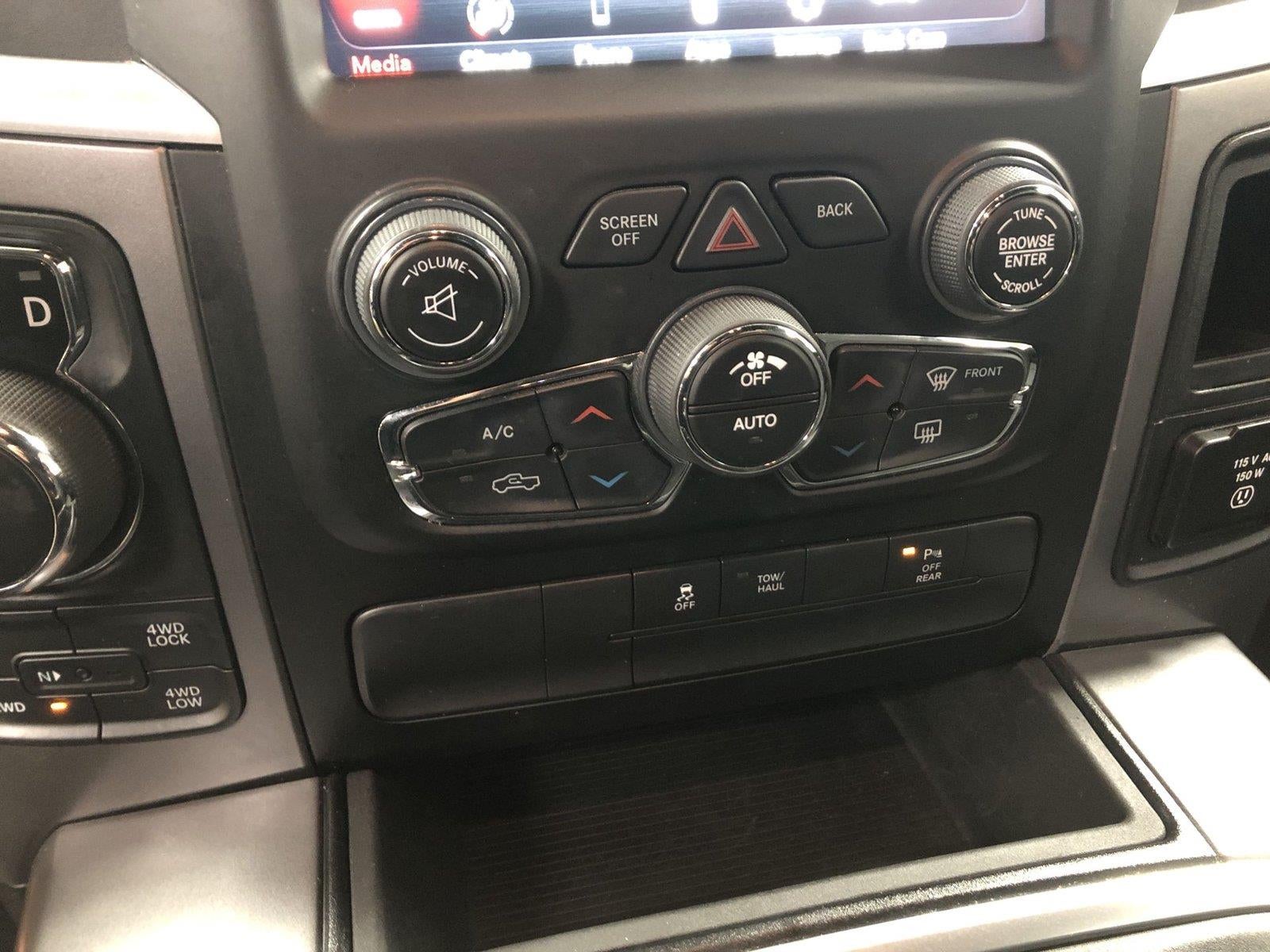 2021 RAM 1500 Classic Warlock Quad Cab 4x4 6'4" Box