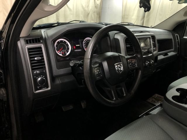 2017 RAM 1500 Tradesman Crew Cab 4x4 6'4" Box