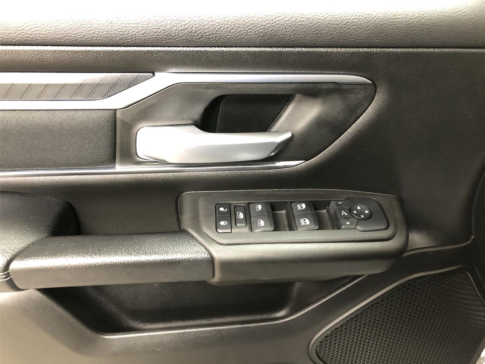 2025 RAM 1500 Big Horn Crew Cab 4x4 5'7" Box