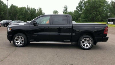 2022 RAM 1500 Big Horn Crew Cab 4x4 5'7" Box