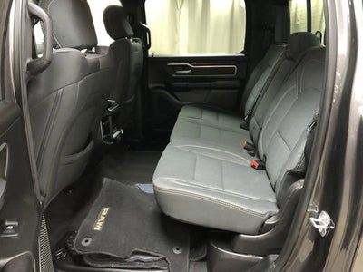 2022 RAM 1500 Big Horn Crew Cab 4x4 5'7" Box