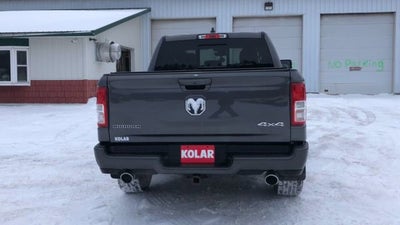2022 RAM 1500 Big Horn Crew Cab 4x4 5'7" Box