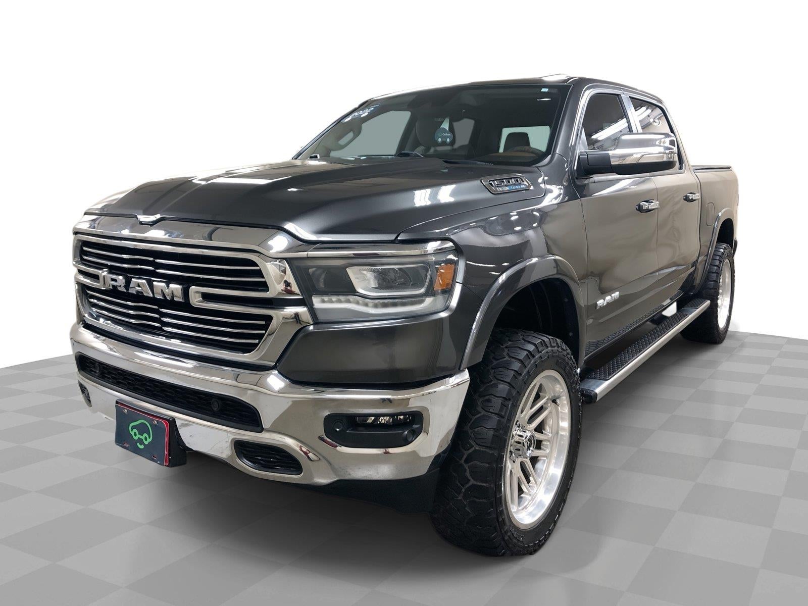 2022 RAM 1500 Laramie Crew Cab 4x4 5'7" Box