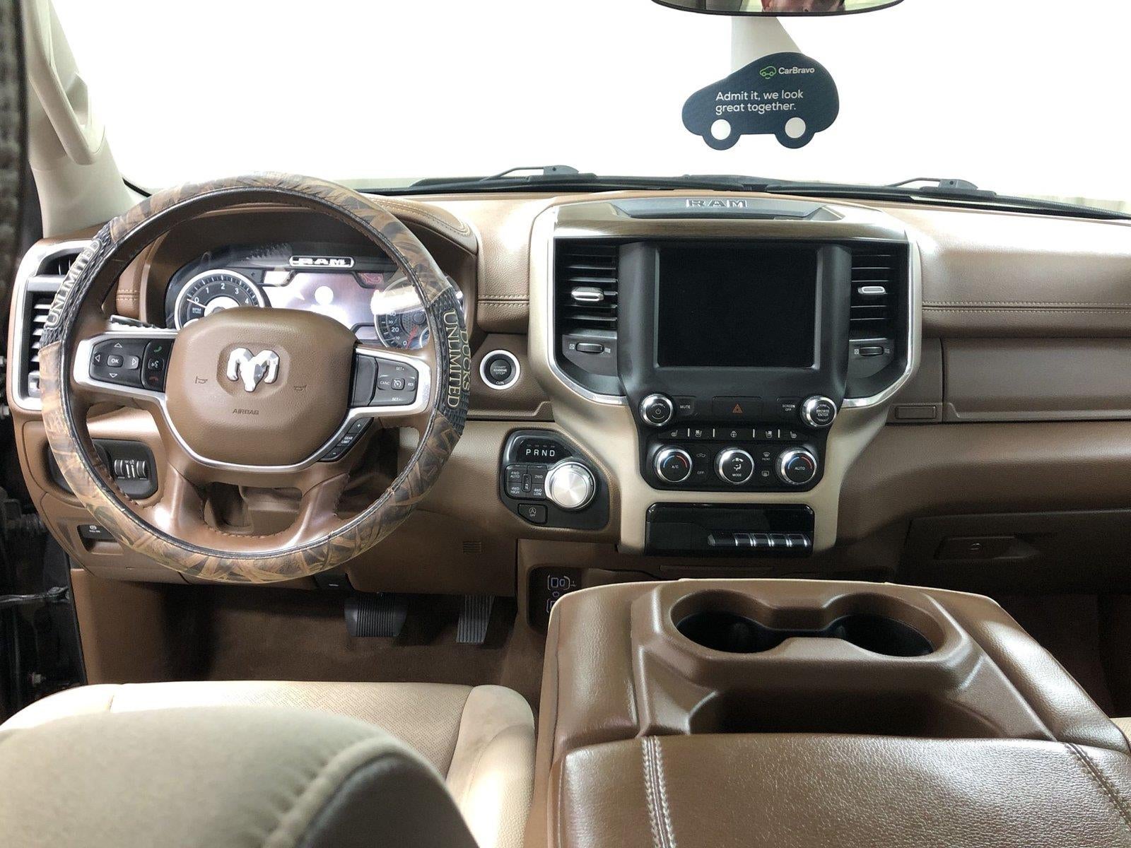 2022 RAM 1500 Laramie Crew Cab 4x4 5'7" Box