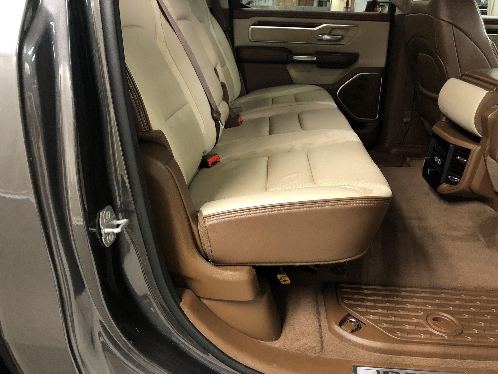 2022 RAM 1500 Laramie Crew Cab 4x4 5'7" Box