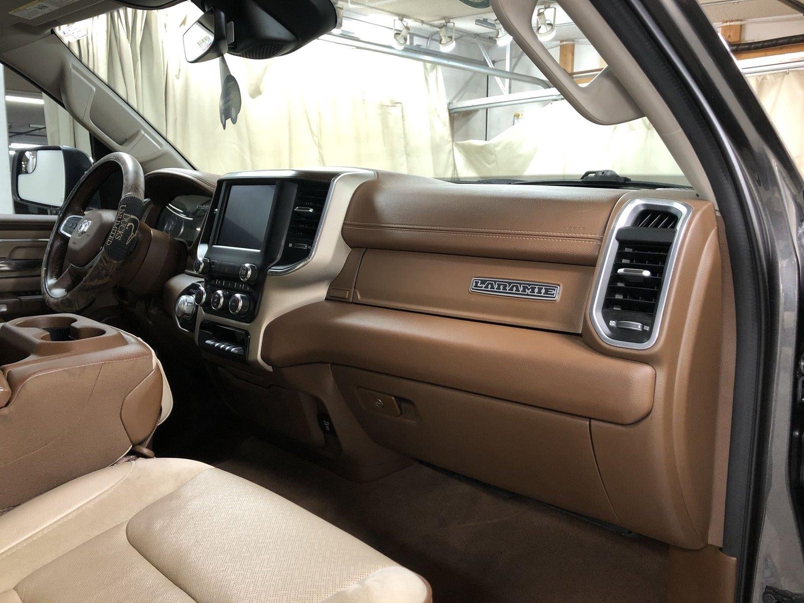 2022 RAM 1500 Laramie Crew Cab 4x4 5'7" Box