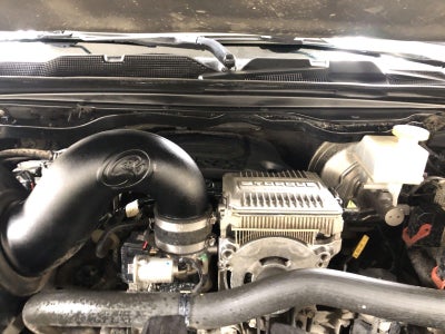 2022 RAM 1500 Laramie Crew Cab 4x4 5'7" Box