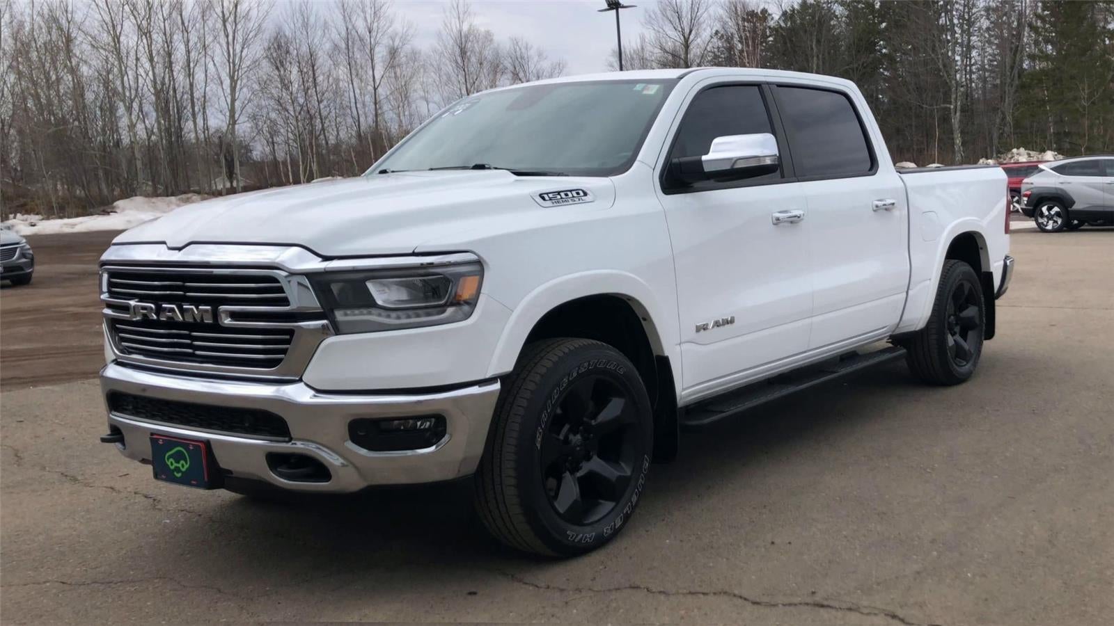 2020 RAM 1500 Laramie Crew Cab 4x4 5'7" Box