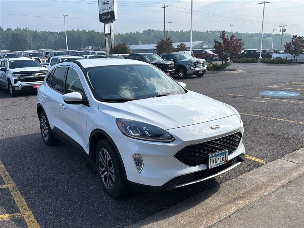 2020 Ford Escape SEL
