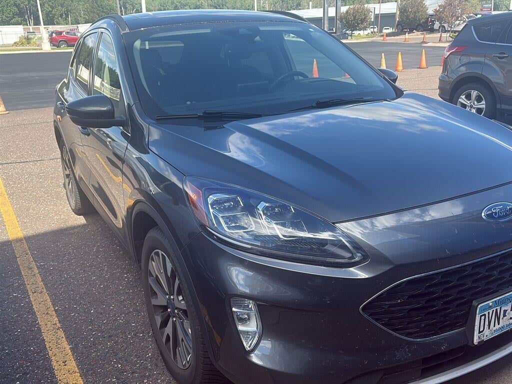 2020 Ford Escape Titanium