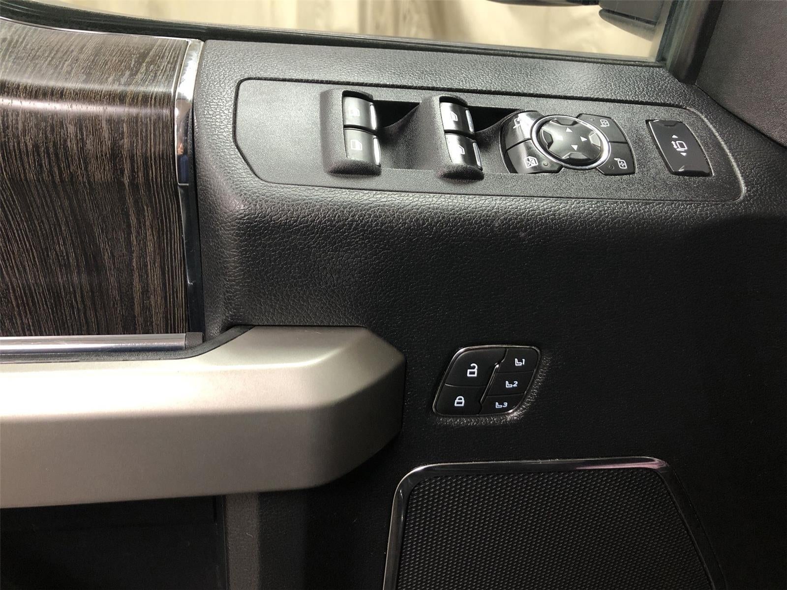 2020 Ford F-350 LARIAT