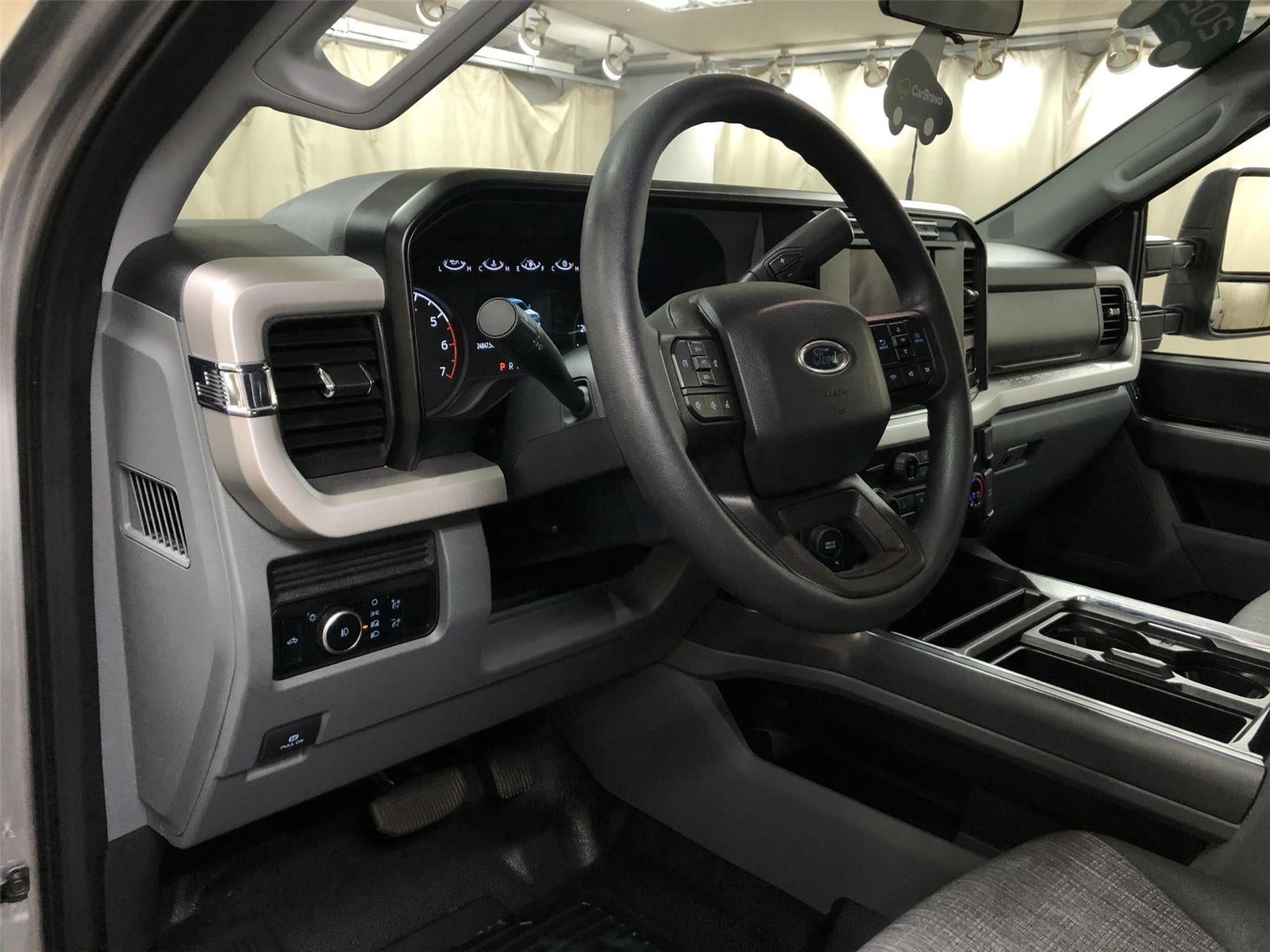 2024 Ford F-350 XLT