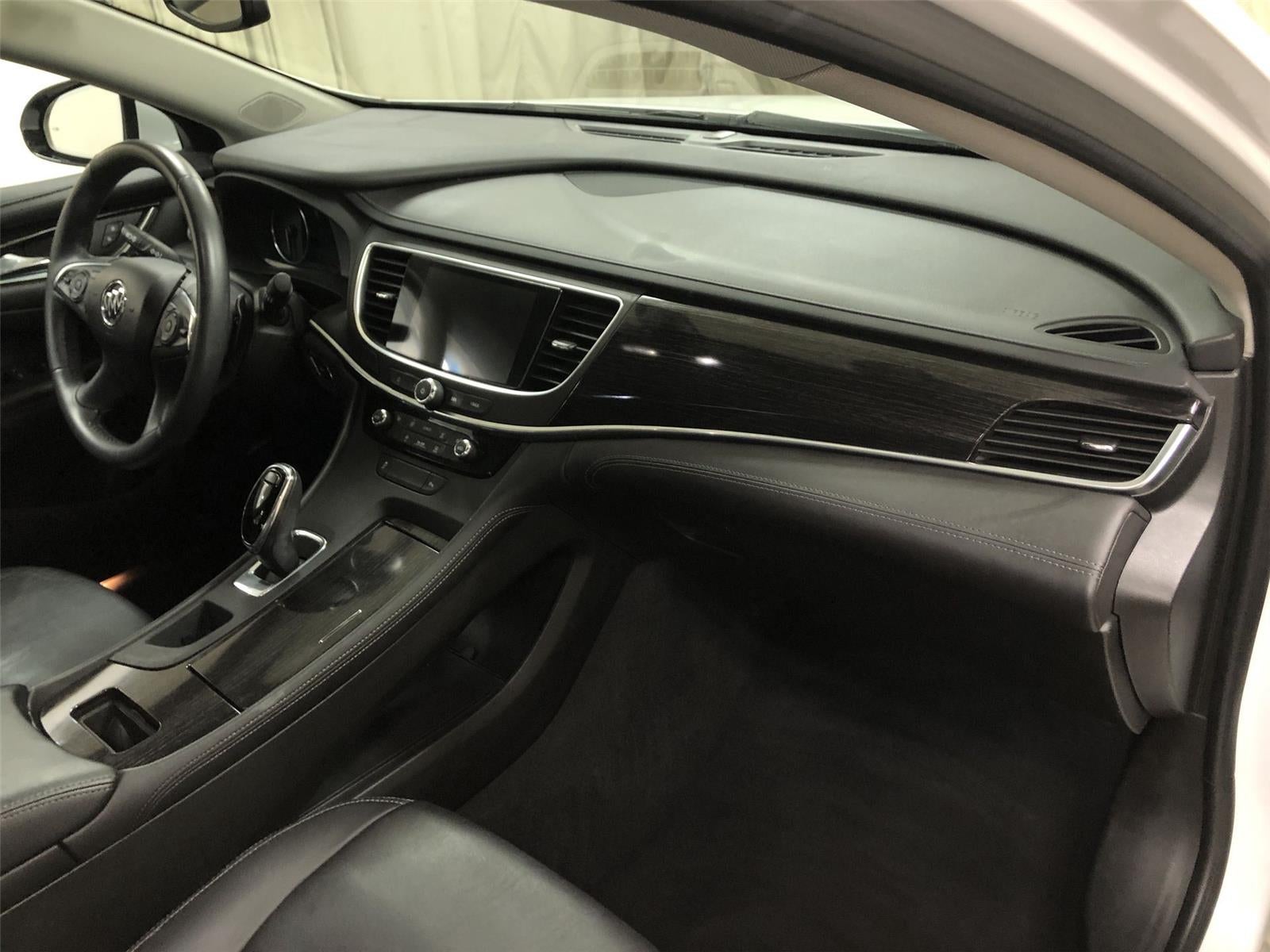 2017 Buick LaCrosse Essence