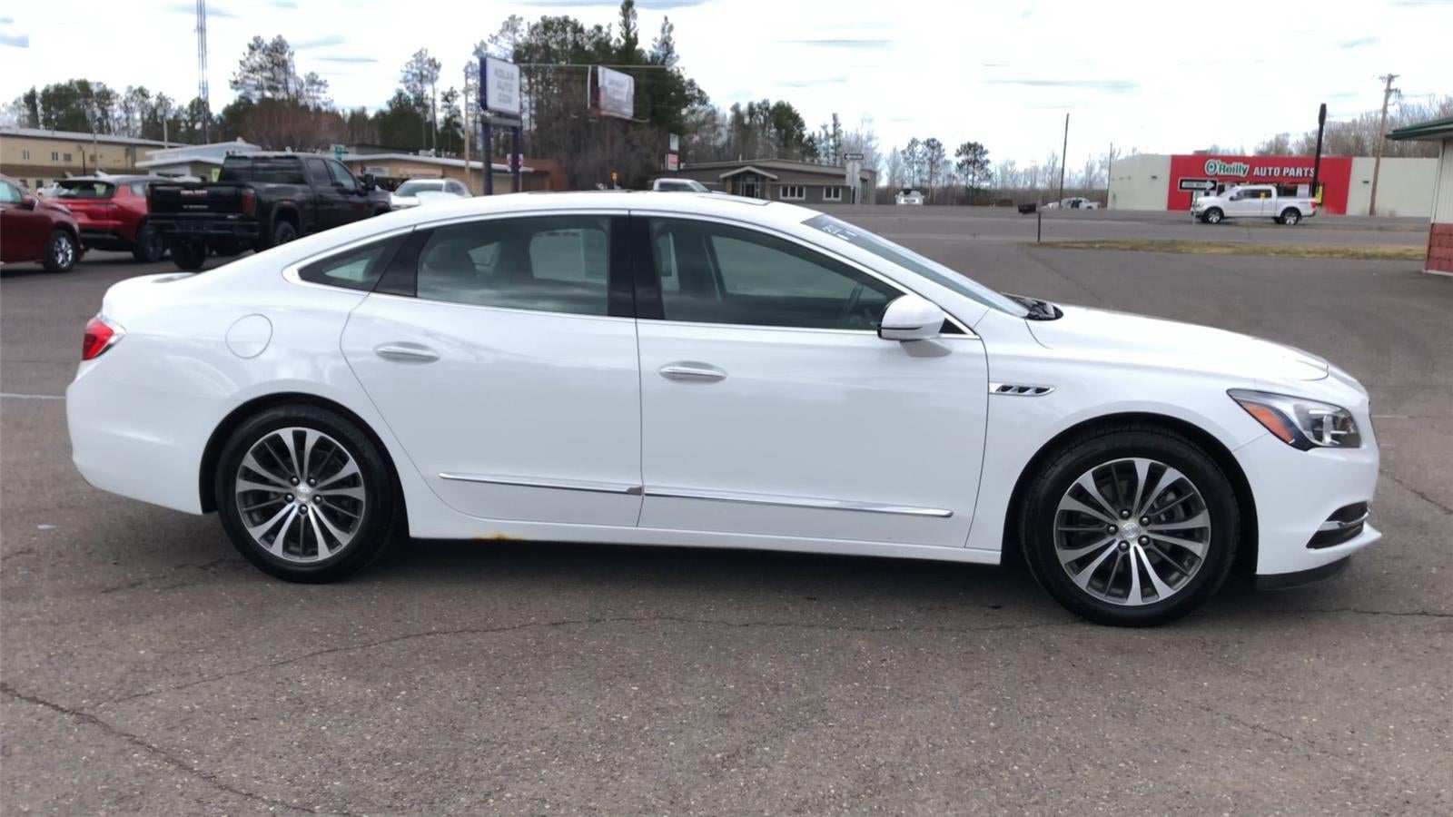 2017 Buick LaCrosse Essence