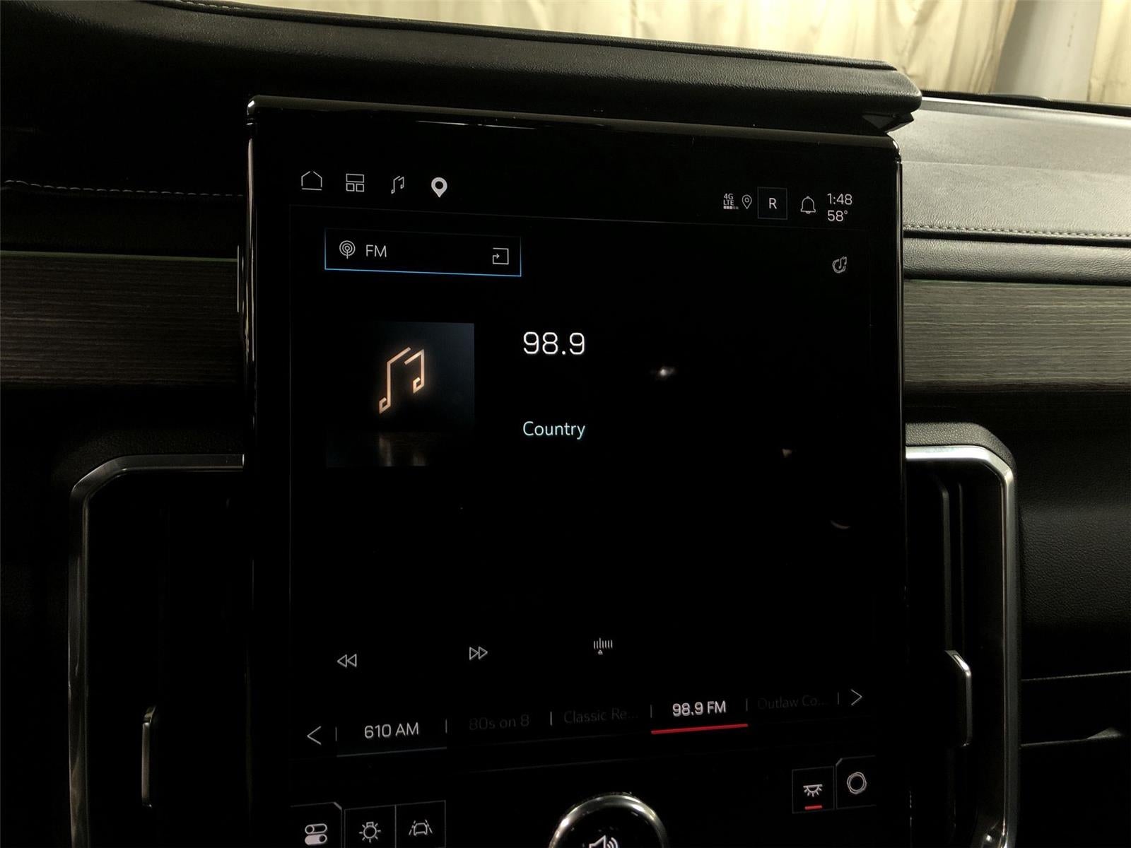 2024 GMC Acadia Denali
