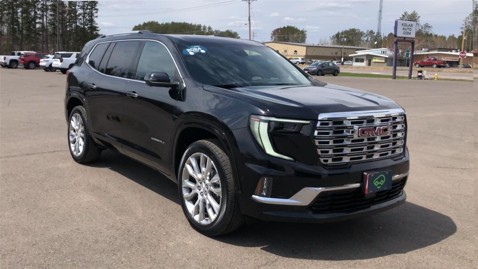 2024 GMC Acadia Denali