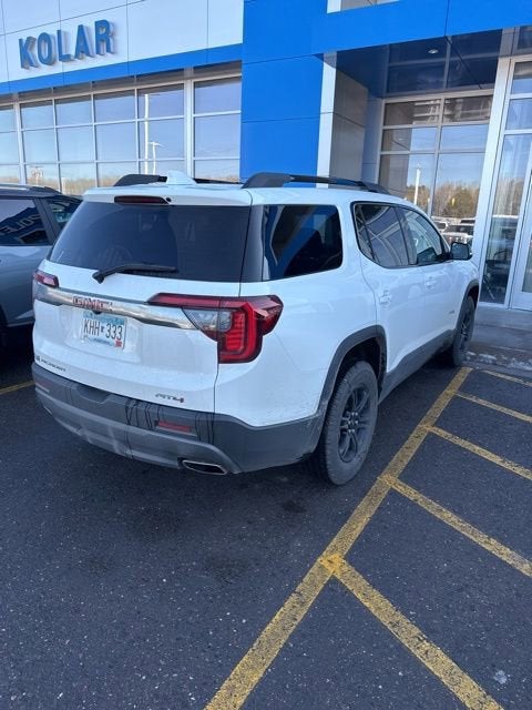 2023 GMC Acadia AT4