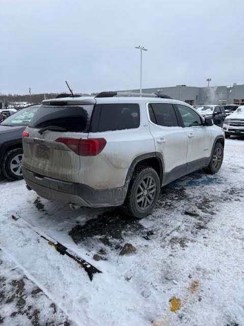 2019 GMC Acadia SLT