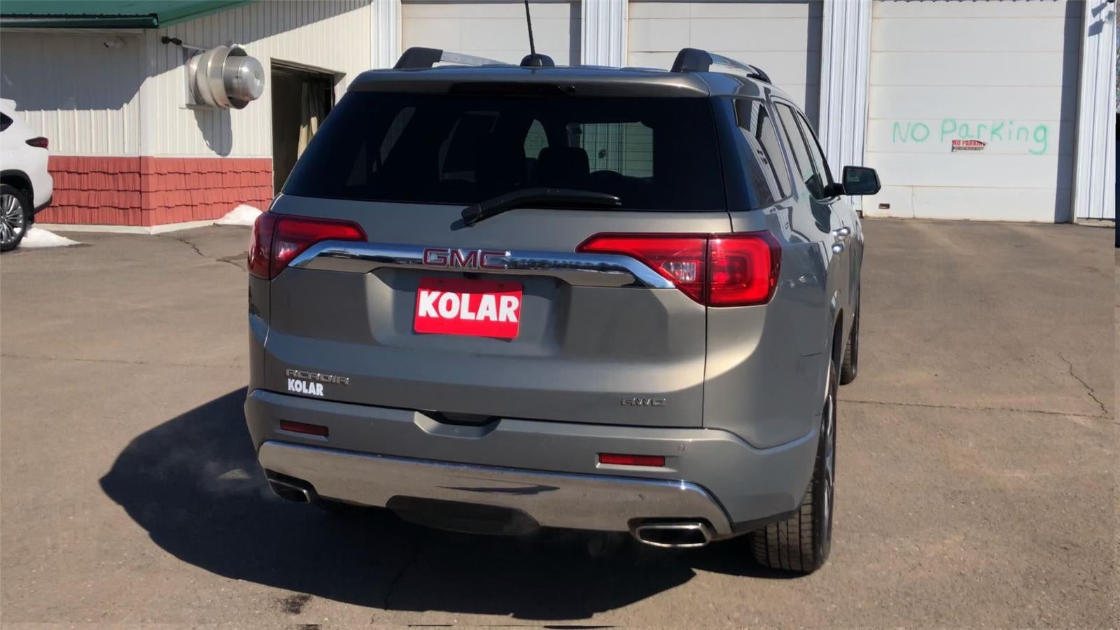 2019 GMC Acadia Denali