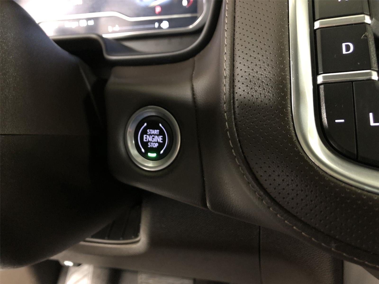 2022 GMC Yukon XL SLT