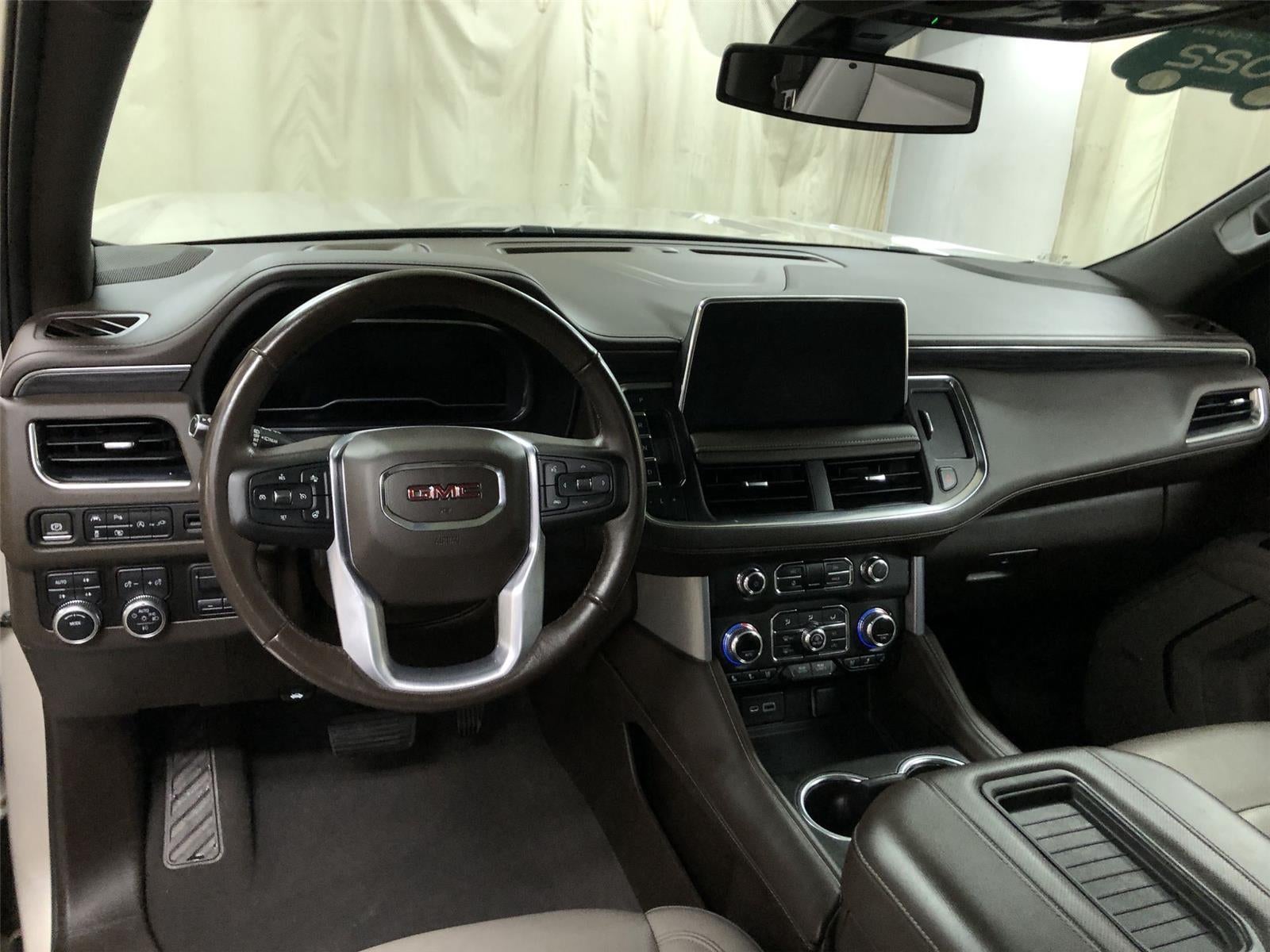 2022 GMC Yukon XL SLT