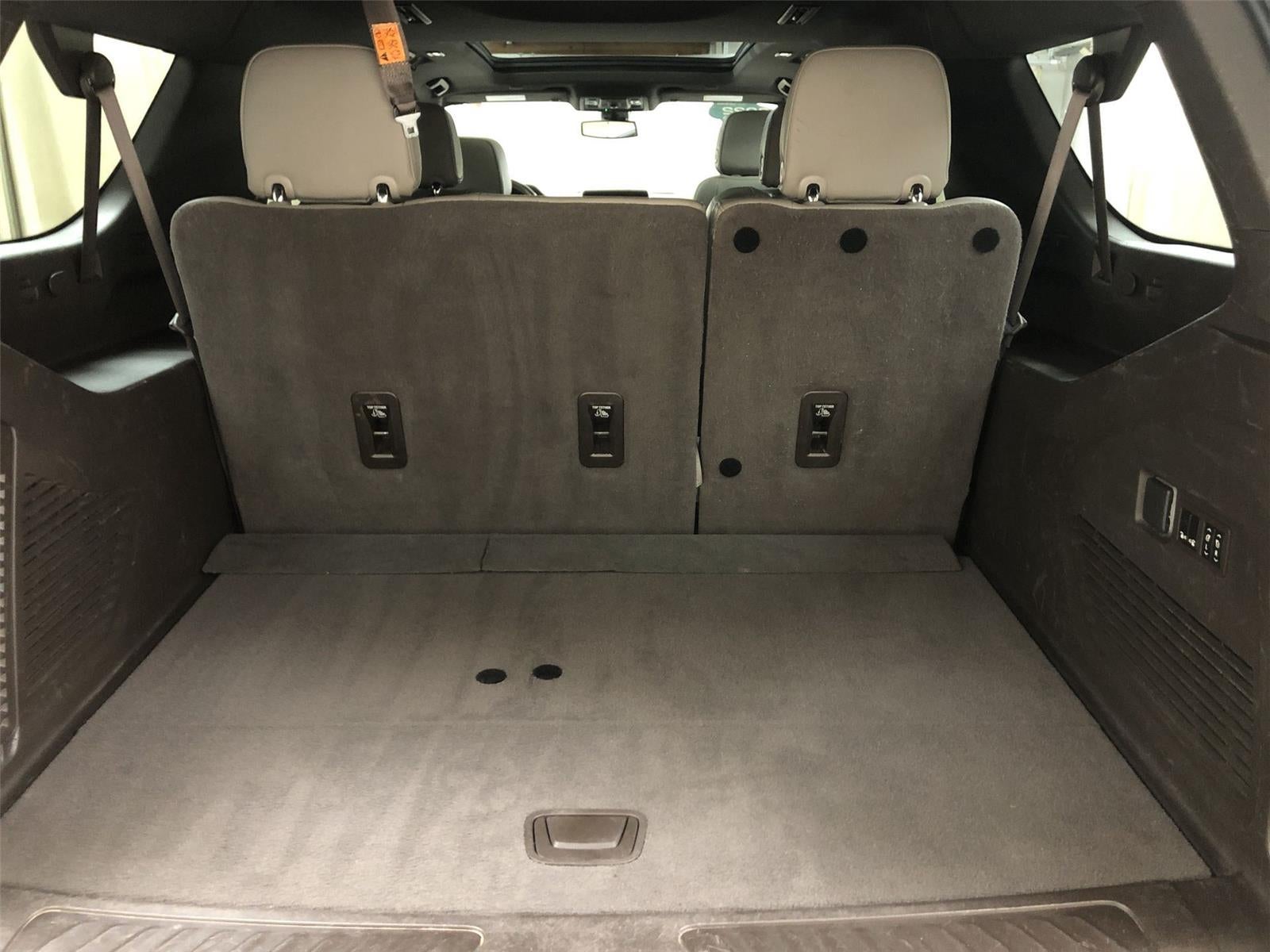 2022 GMC Yukon XL SLT