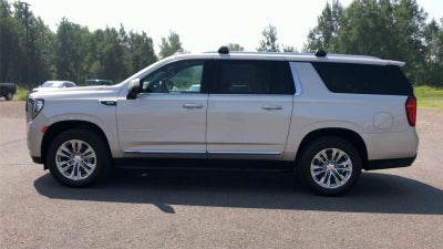 2022 GMC Yukon XL SLT