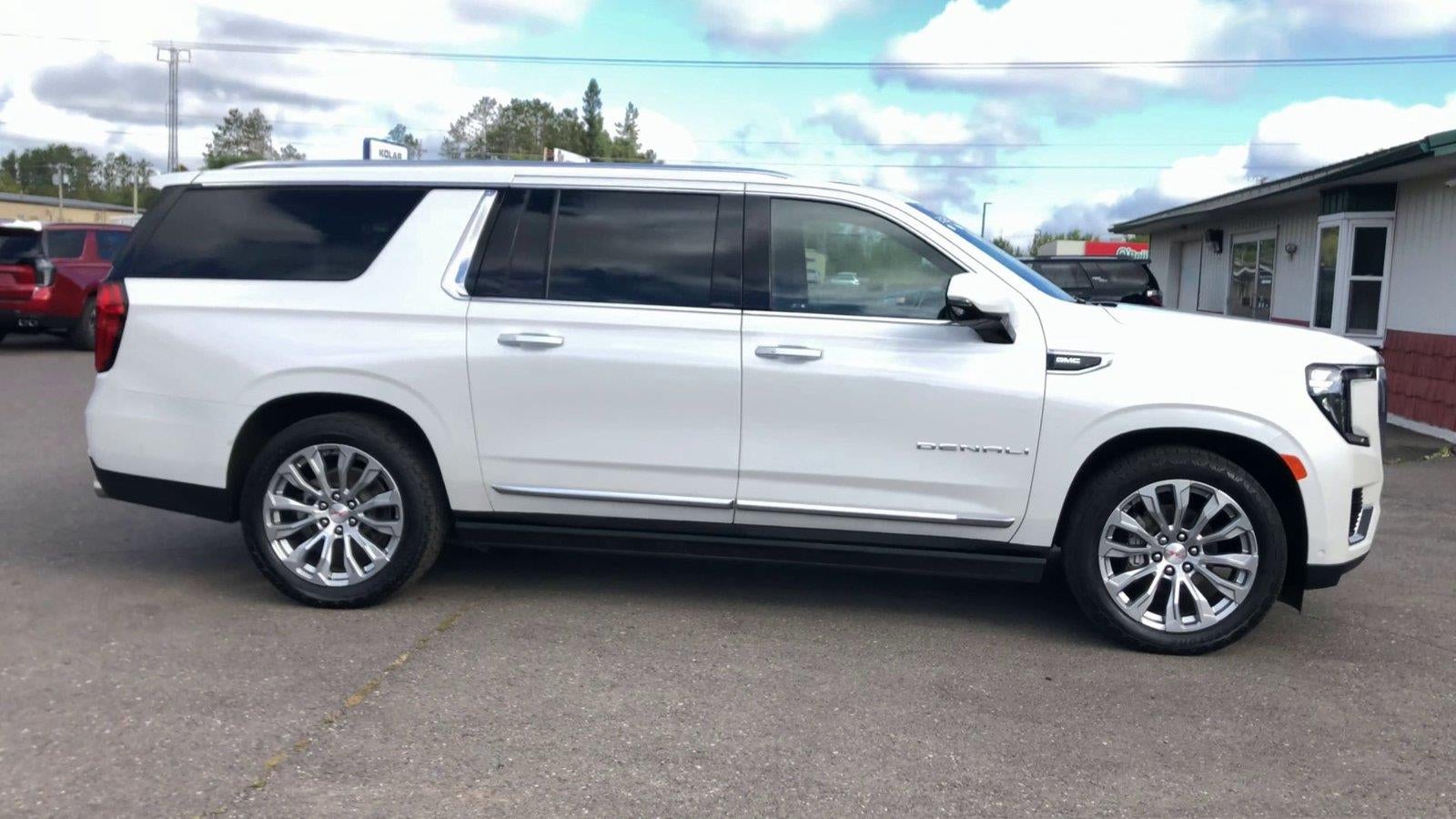 2024 GMC Yukon XL Denali