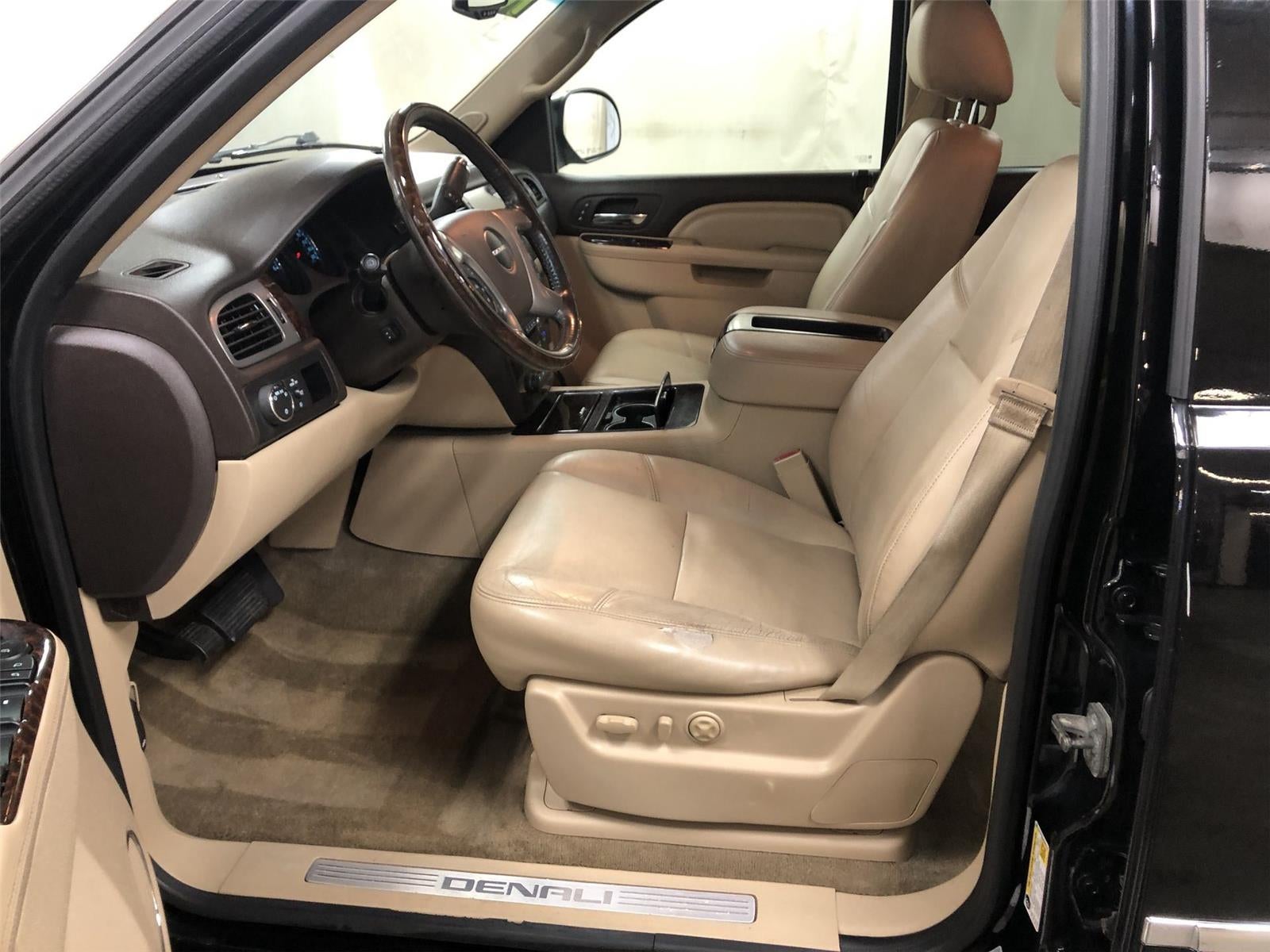 2013 GMC Yukon XL Denali