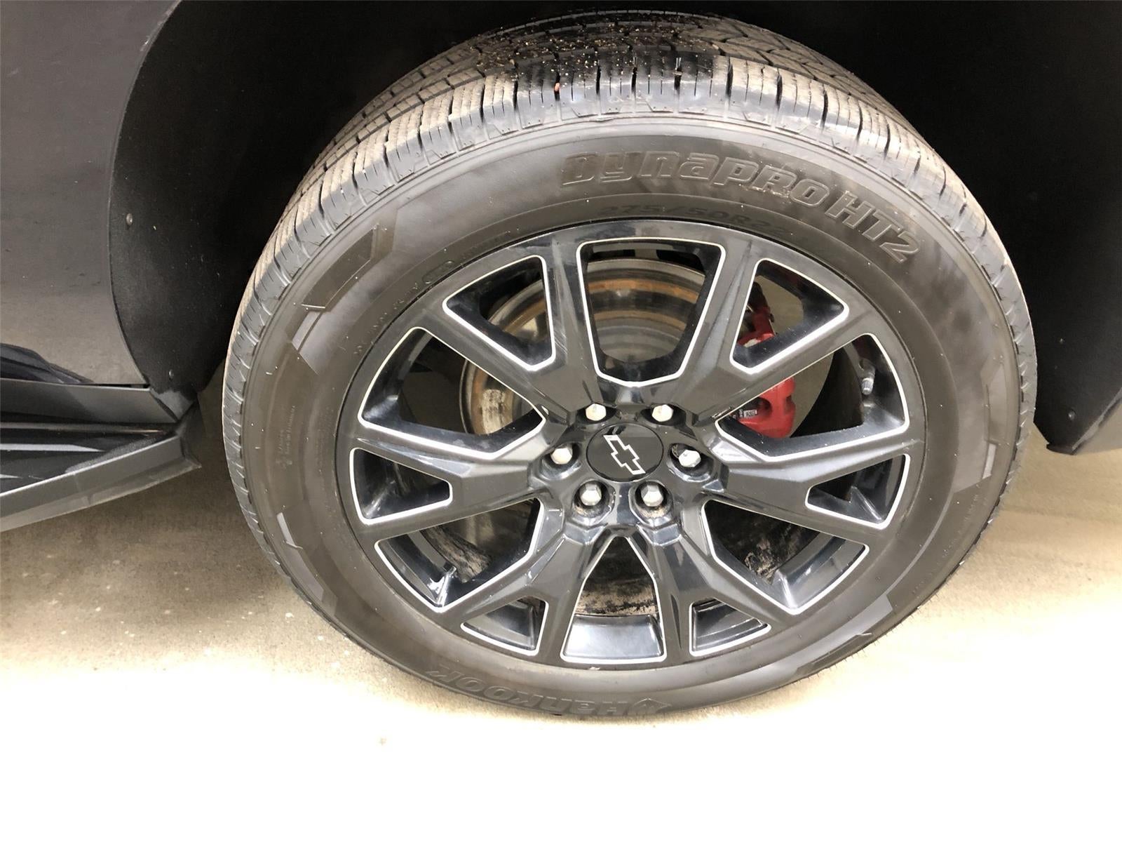 2023 Chevrolet Suburban RST