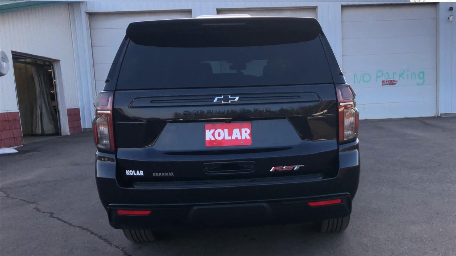 2023 Chevrolet Suburban RST