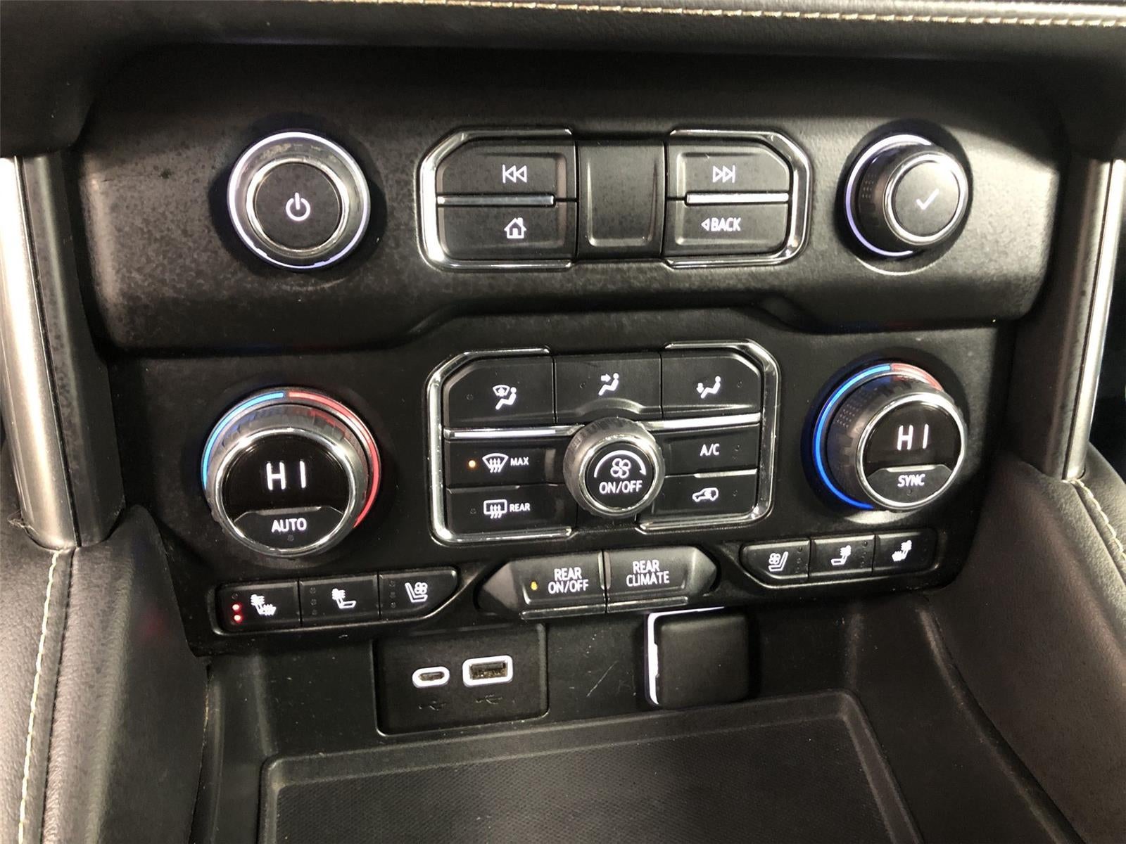 2021 Chevrolet Suburban Premier