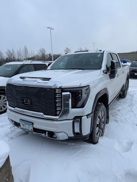 2024 GMC Sierra 3500 HD Denali