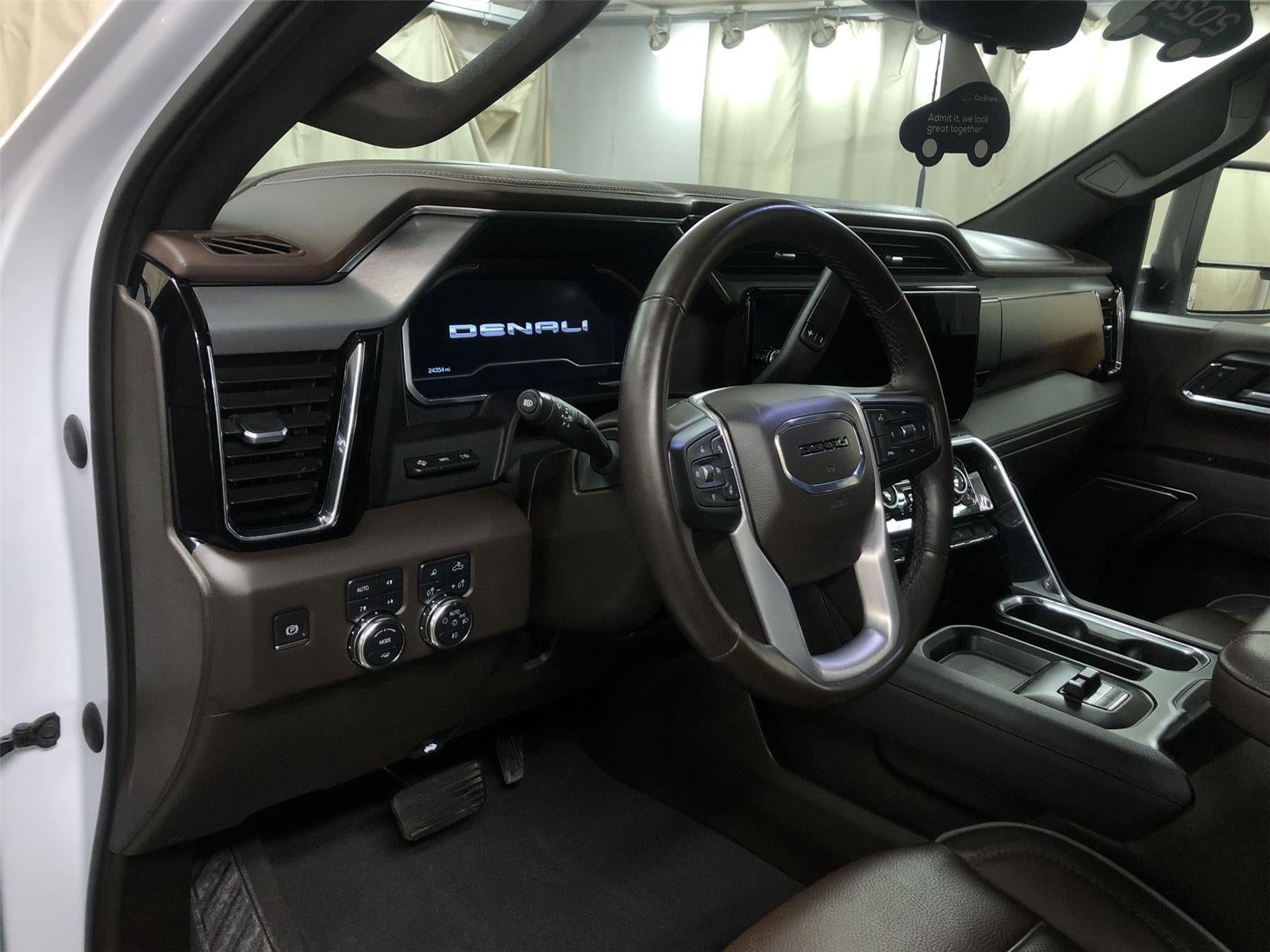 2024 GMC Sierra 3500 HD Denali