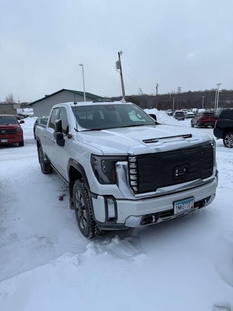 2024 GMC Sierra 3500 HD Denali