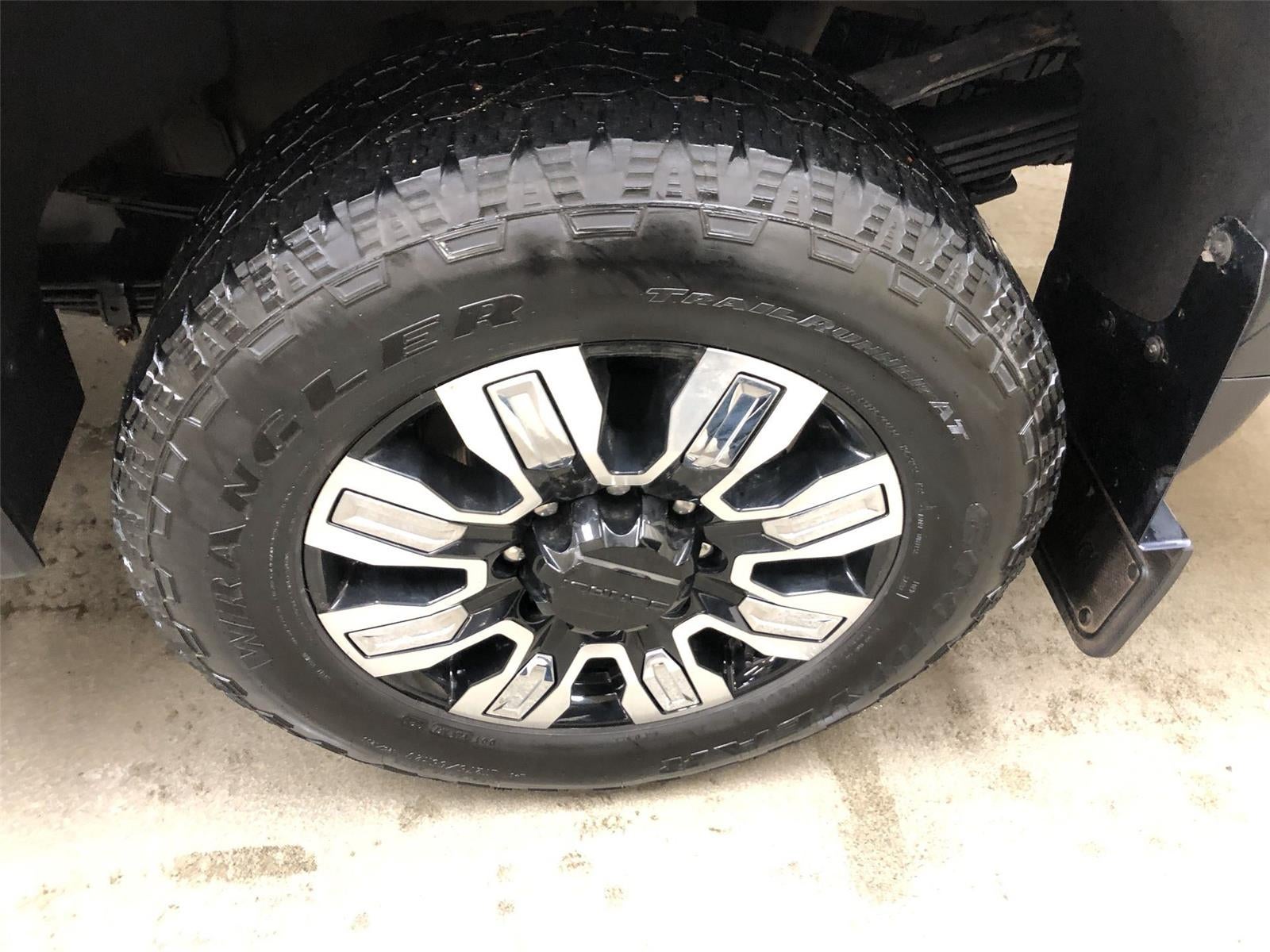 2024 GMC Sierra 3500 HD Denali