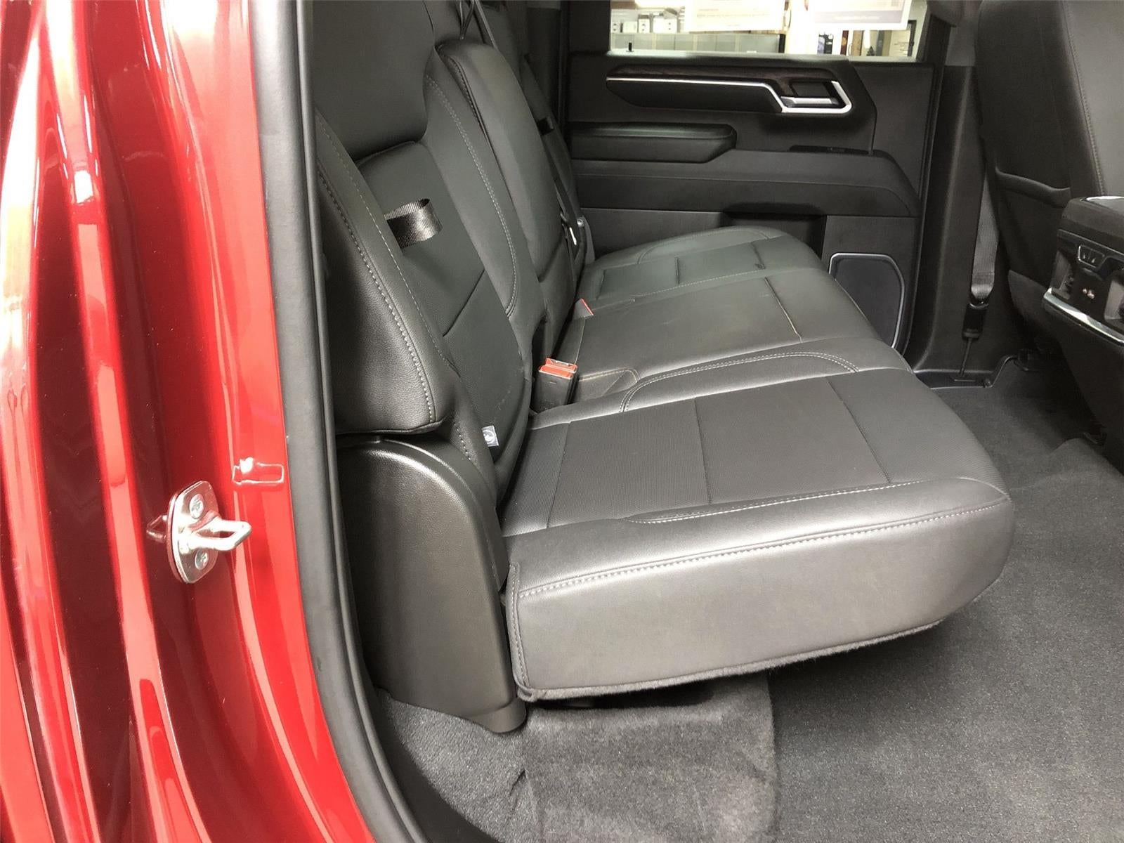 2025 GMC Sierra 3500 HD SLT