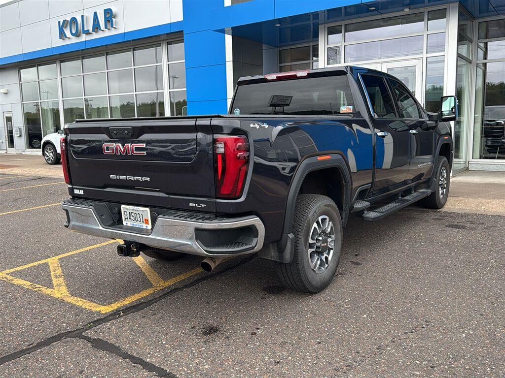 2025 GMC Sierra 3500 HD SLT