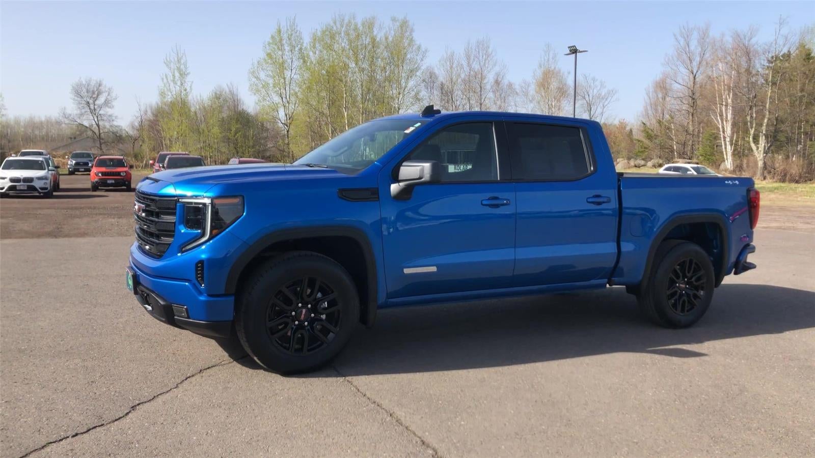 2024 GMC Sierra 1500 Elevation