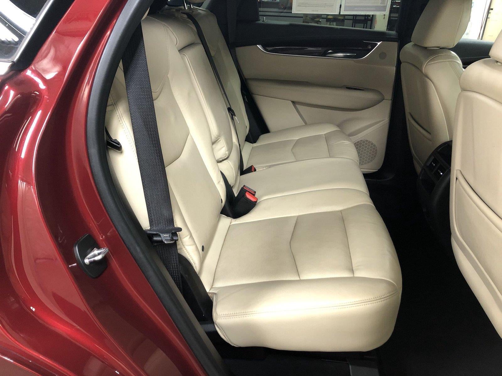 2017 Cadillac XT5 Premium Luxury - Photo 28