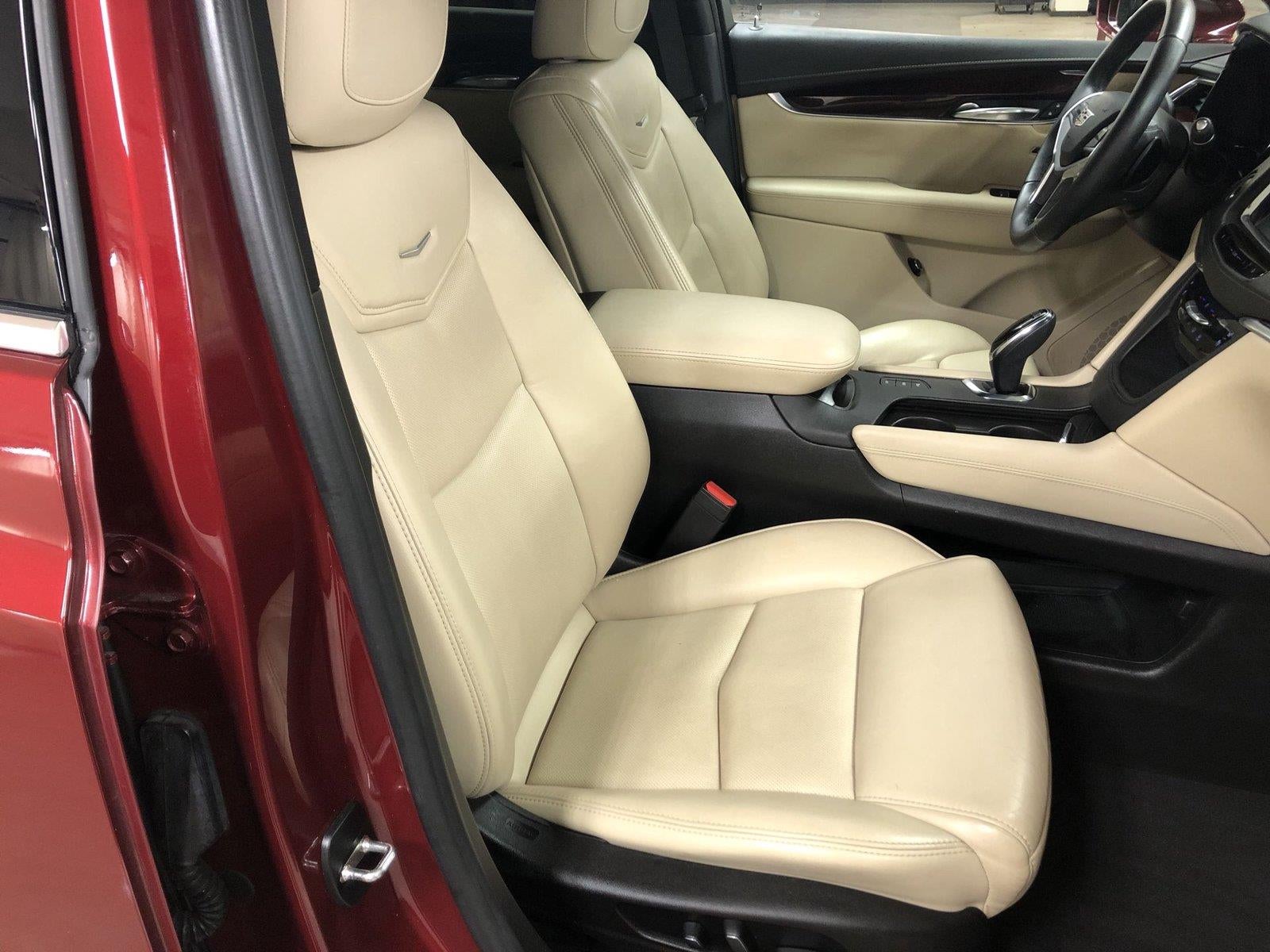 2017 Cadillac XT5 Premium Luxury - Photo 29