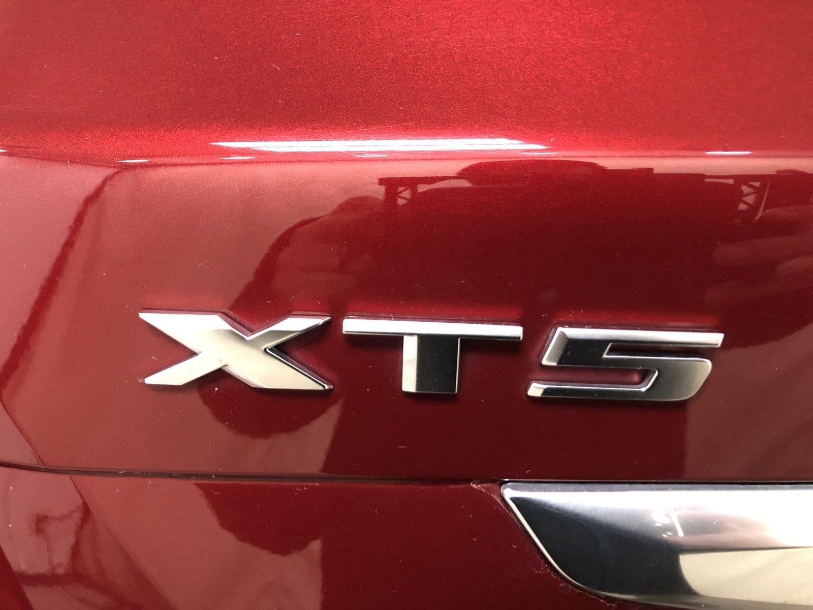 2017 Cadillac XT5 Premium Luxury - Photo 32