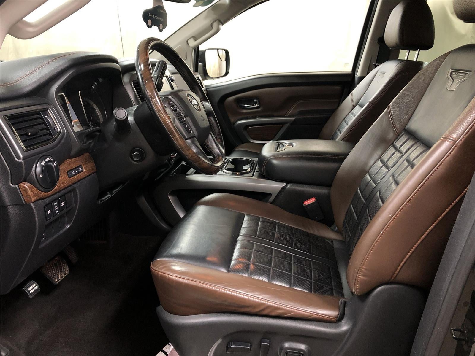 2019 Nissan TITAN Platinum Reserve