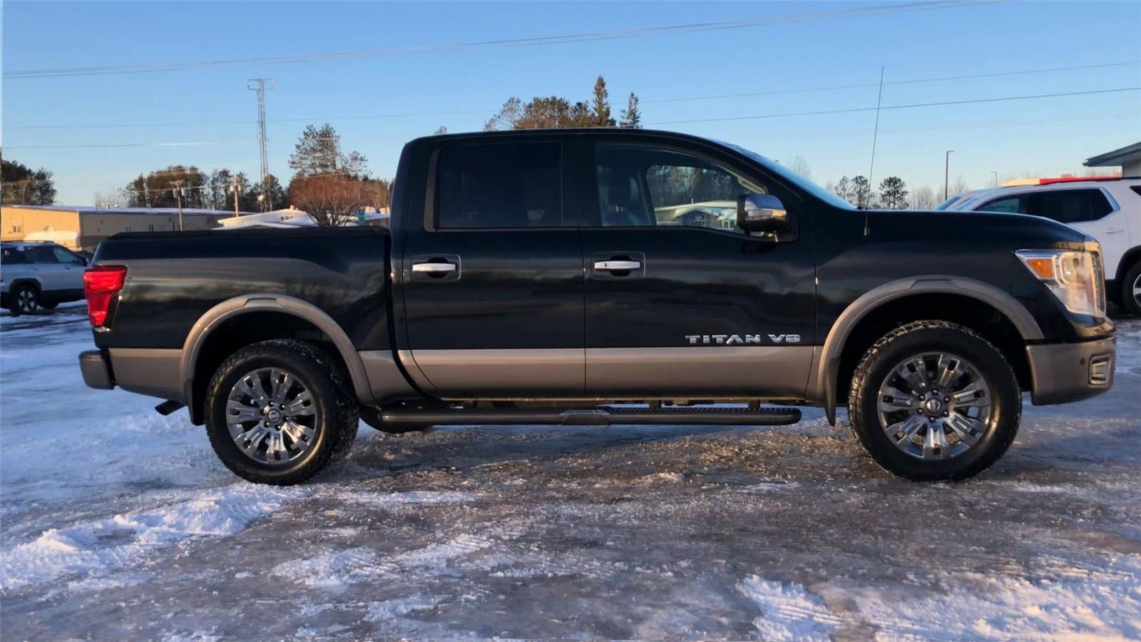 2019 Nissan TITAN Platinum Reserve