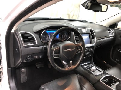 2019 Chrysler 300 Limited