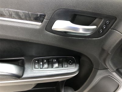 2019 Chrysler 300 Limited