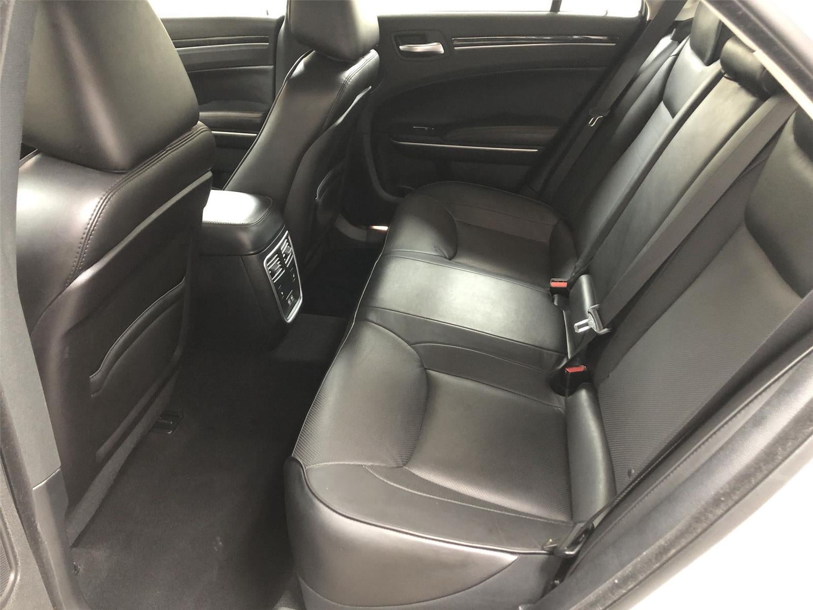 2019 Chrysler 300 Limited
