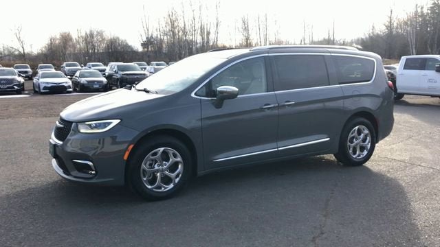 2021 Chrysler Pacifica Limited AWD