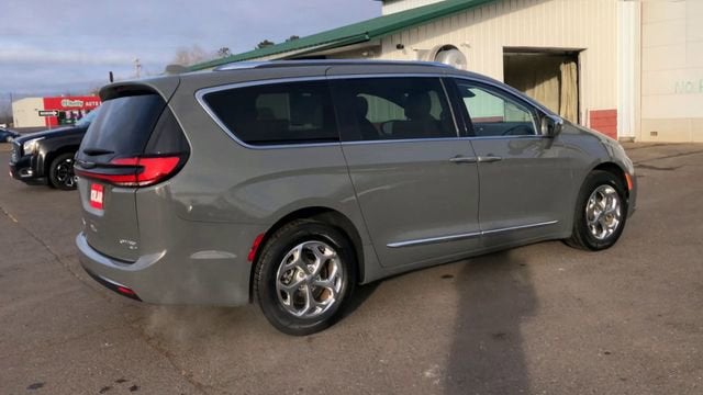 2021 Chrysler Pacifica Limited AWD
