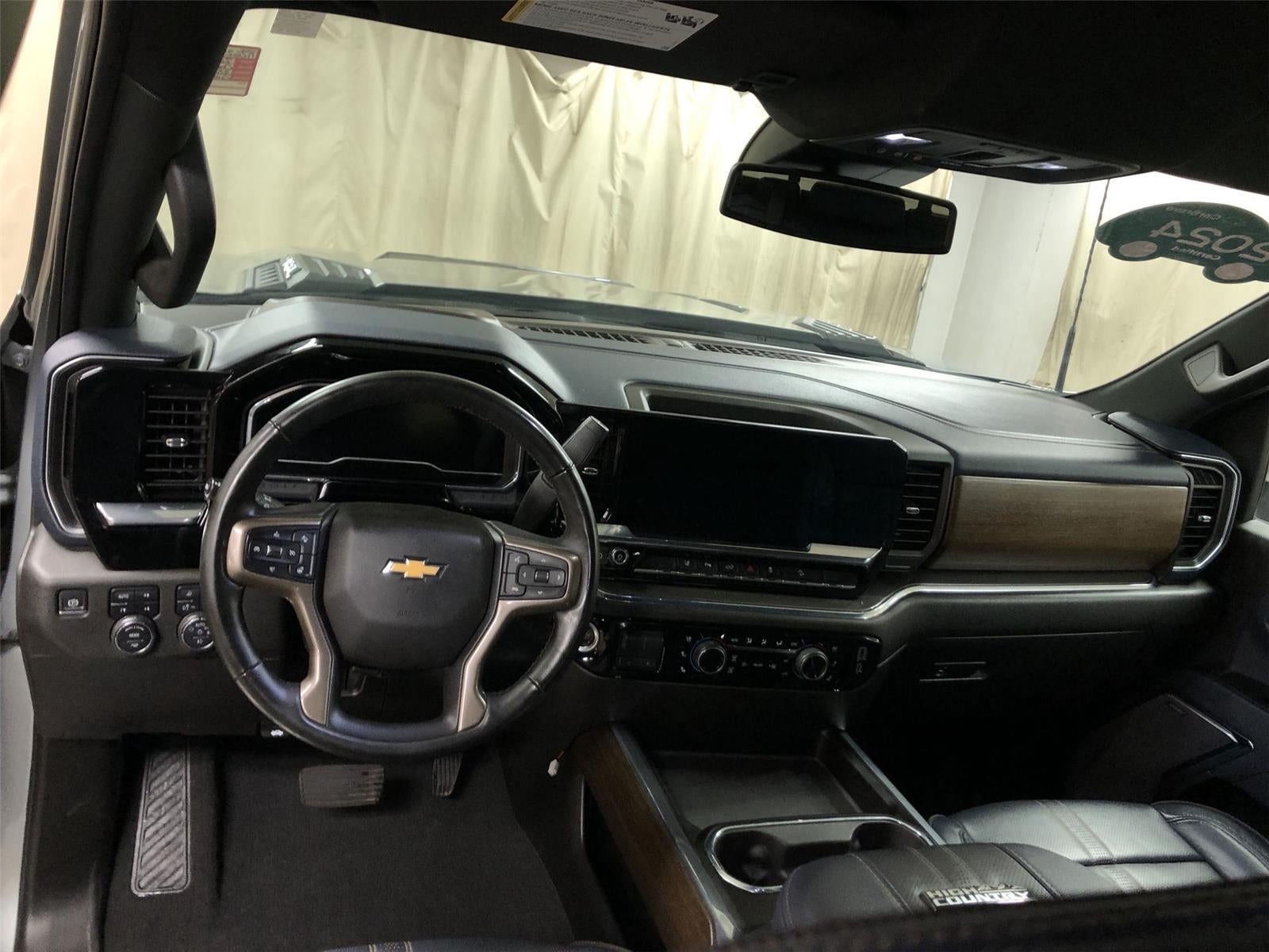2024 Chevrolet Silverado 3500 HD High Country